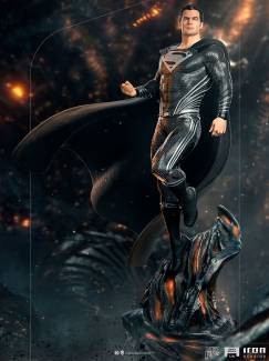 Superman Black Suit Statue by Iron Studios Zack Snyder’s Justice League – 1:4 Scale Legacy Replica
